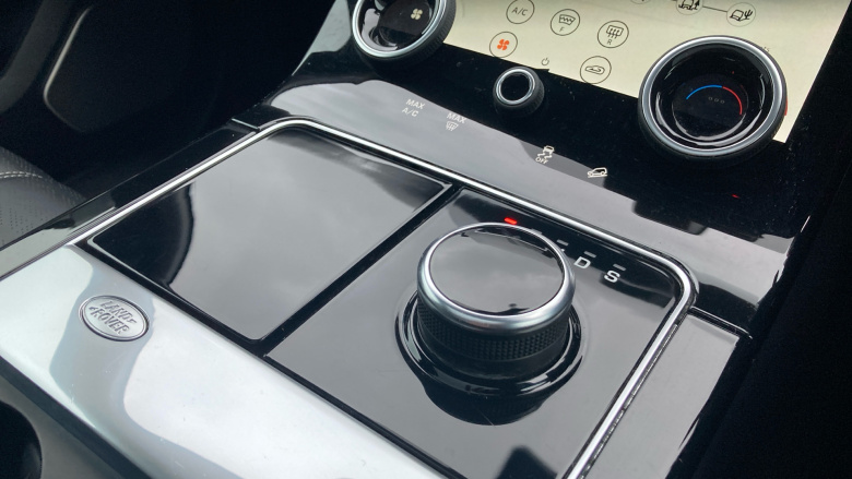 Land Rover Range Rover Velar 2.0 D240 R-Dynamic HSE 5dr Auto Diesel Estate